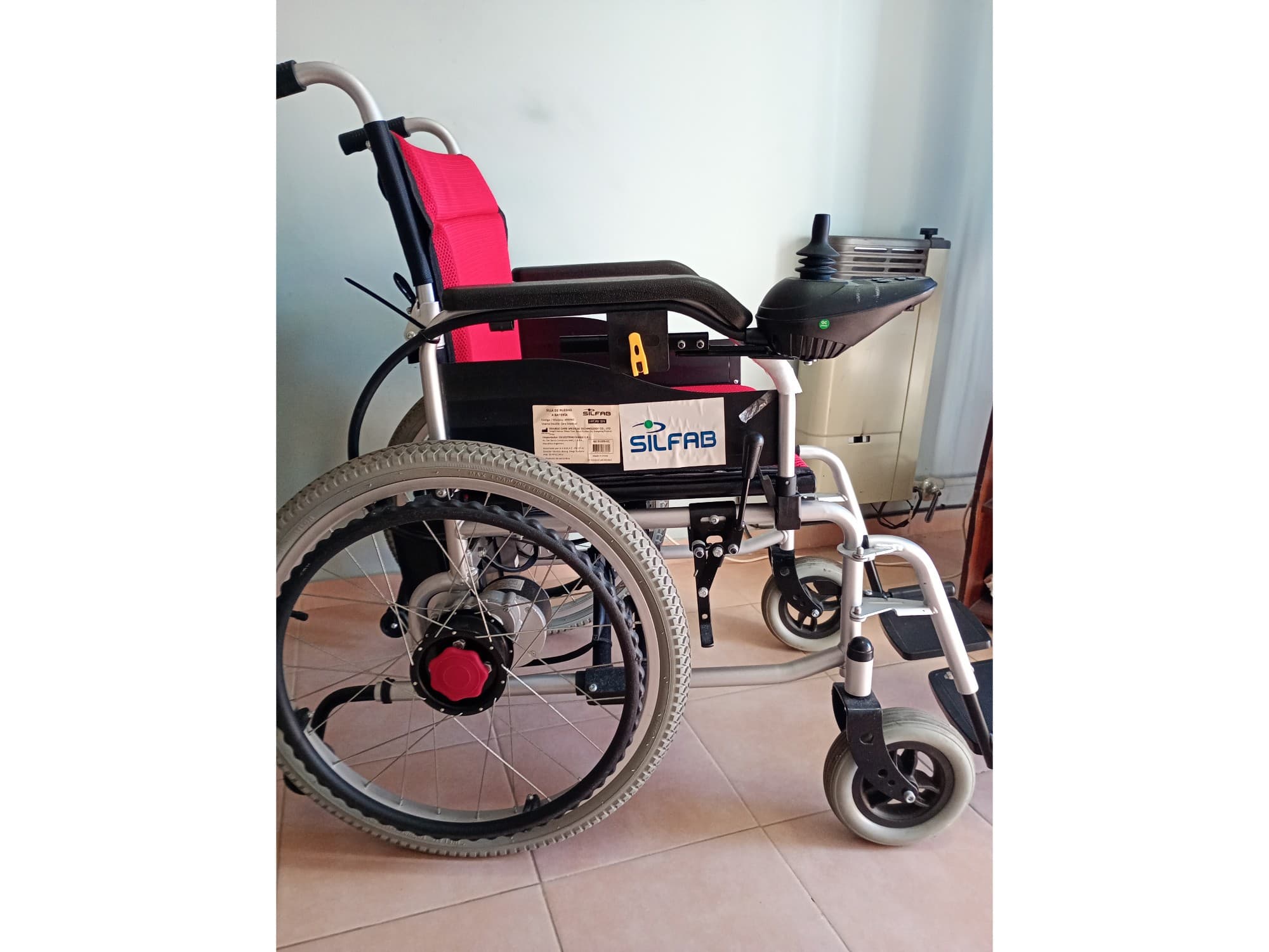 Silla de Ruedas a Batería Marca Silfab