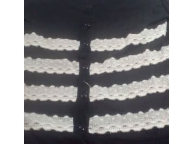 pullover de hilo niña con botones