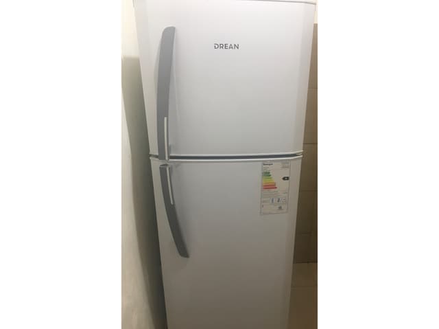 Heladera con freezer ciclica 277 blanca