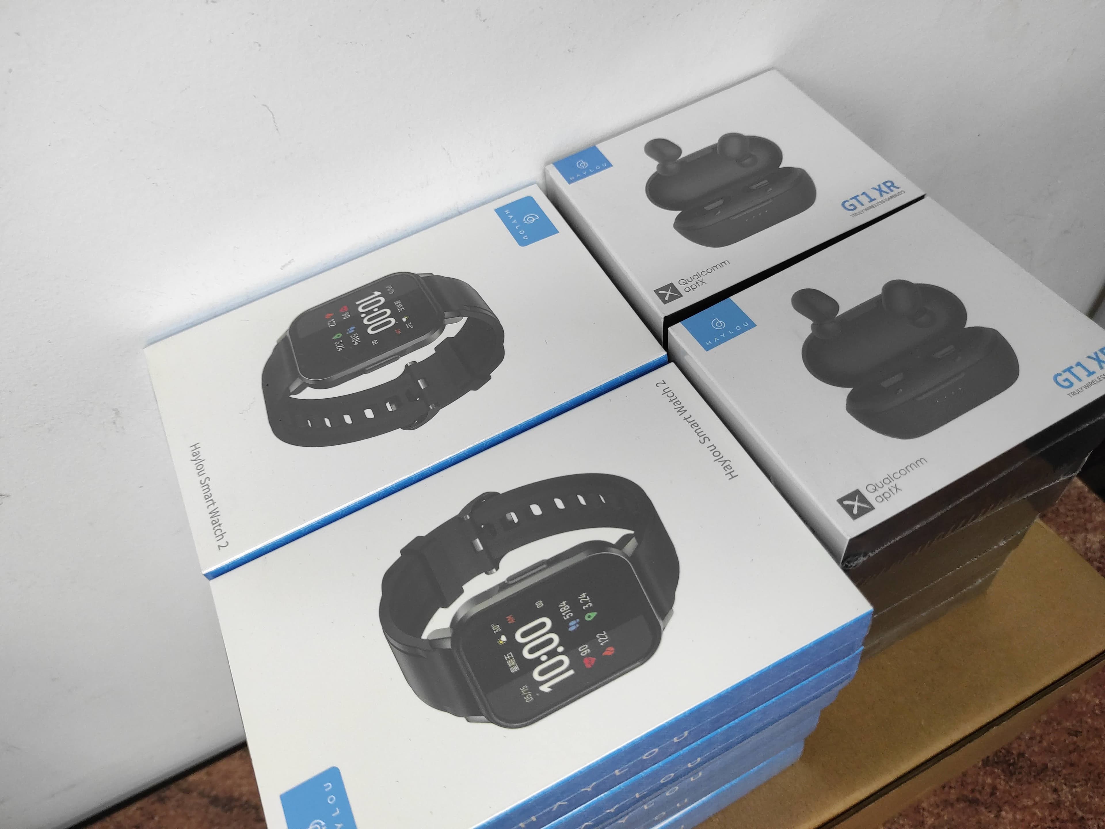 Combo Reloj Inteligente + Auriculares Bluetooth