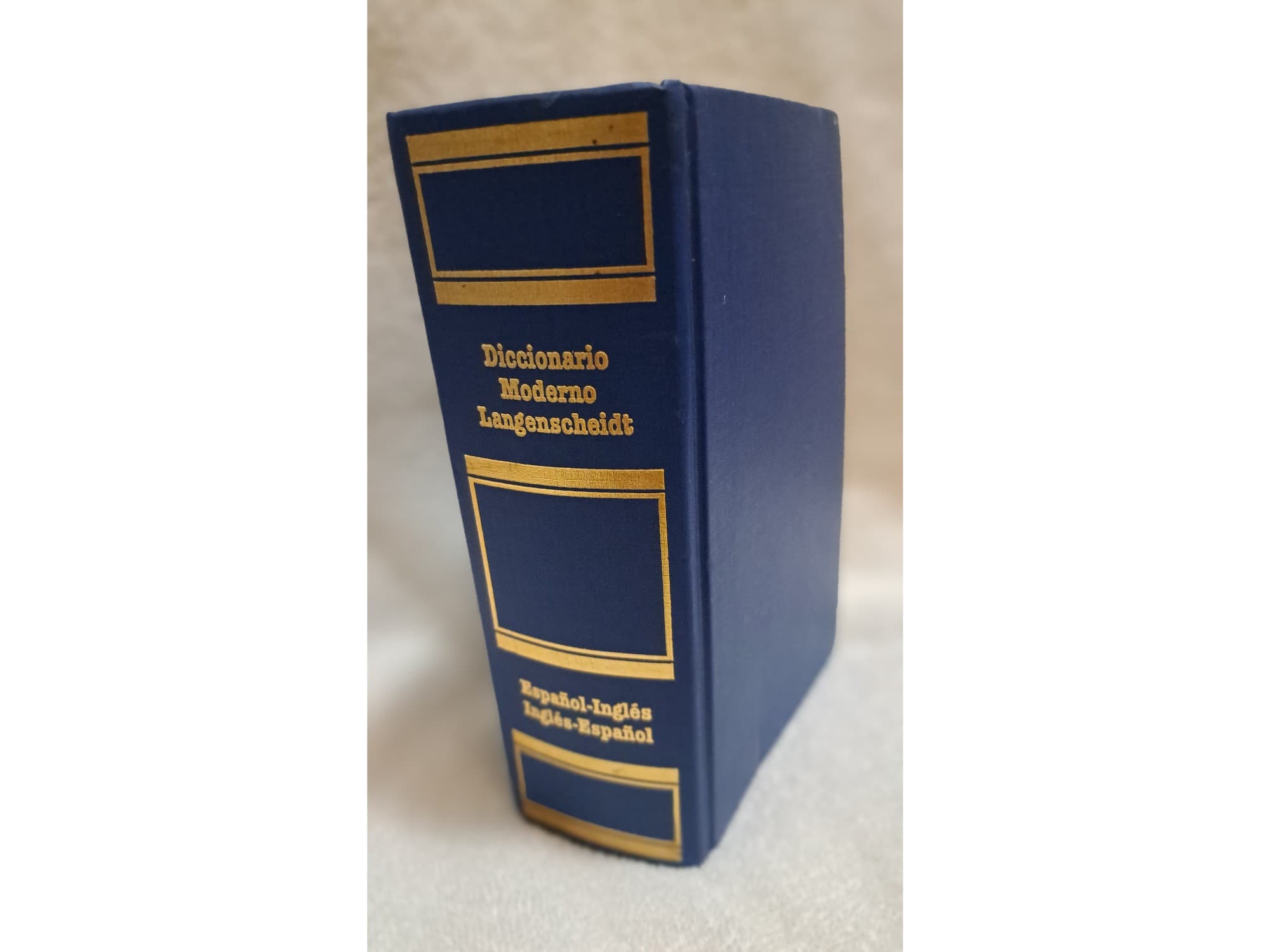 Diccionario Moderno Langenscheidt