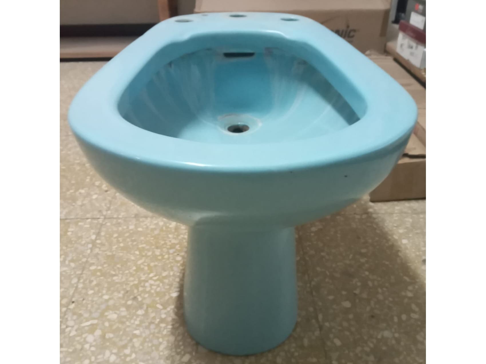 BIDET FERRUM PILAR