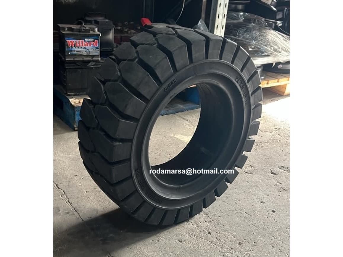 28x9x15 maciza importada Rodamarsa tires