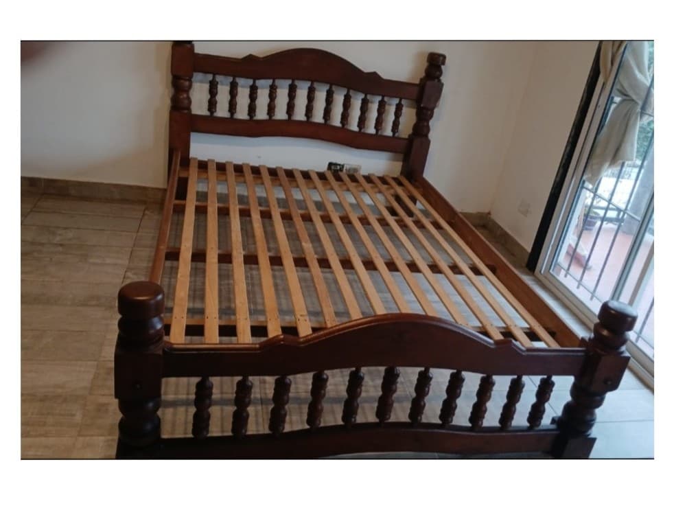 Cama Algarrabo Macizo 2 Plazas USADA