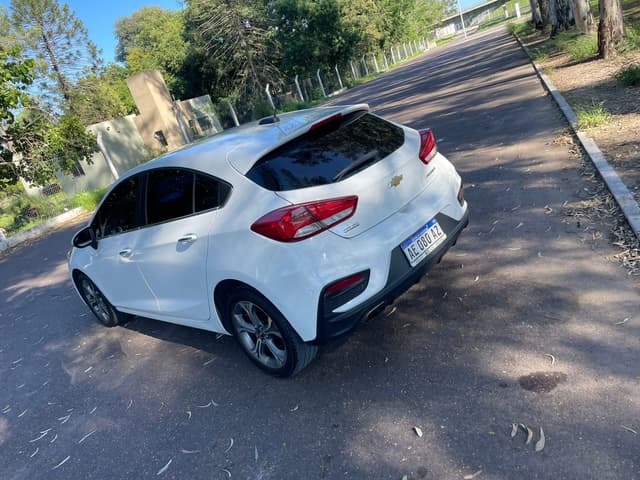 Chevrolet Cruze 1.4 Premier AT hatchback (5 ptas) 48.500km