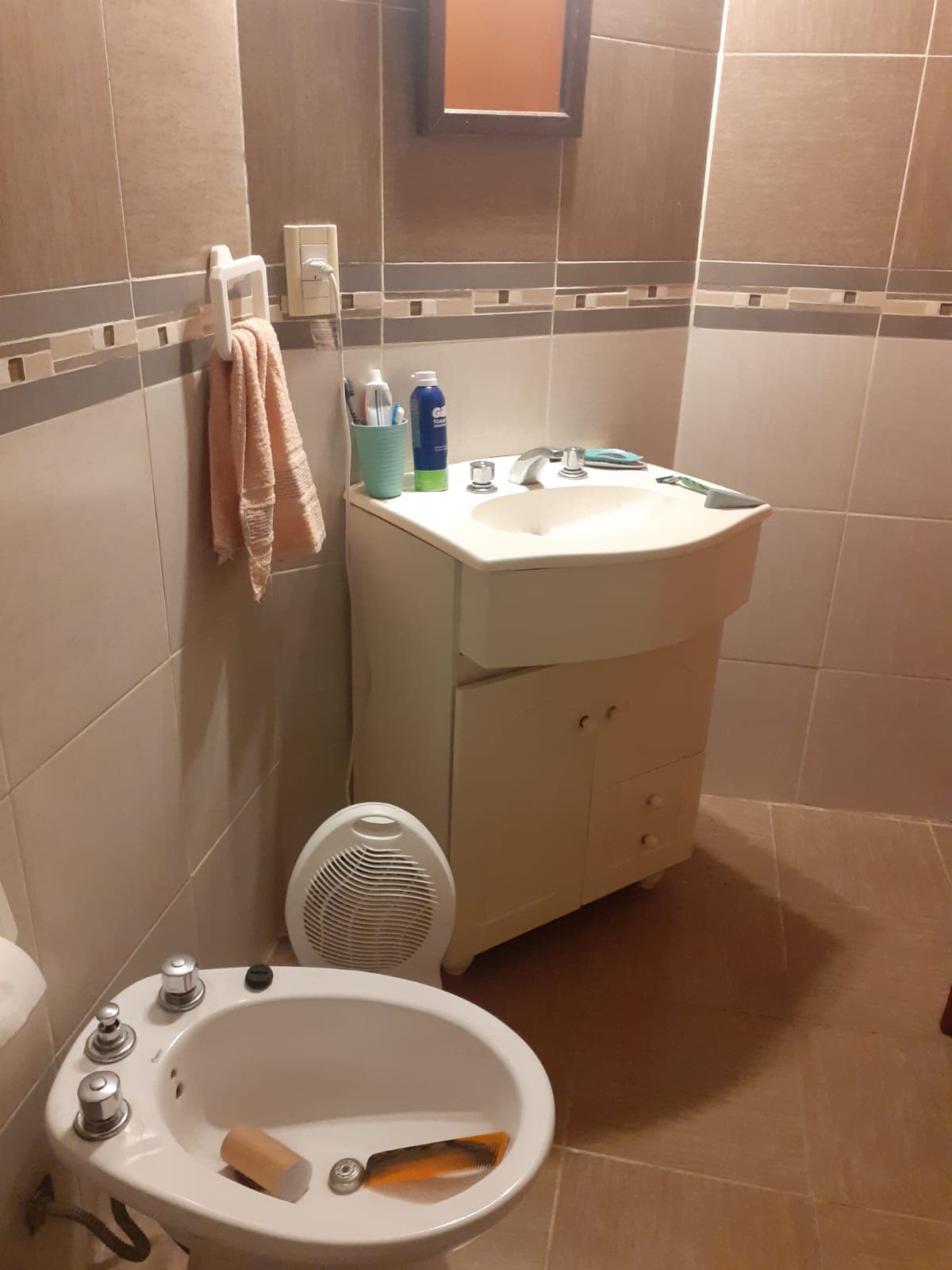 VENDO MONOAMBIENTE AMOBLADO EN PARANA