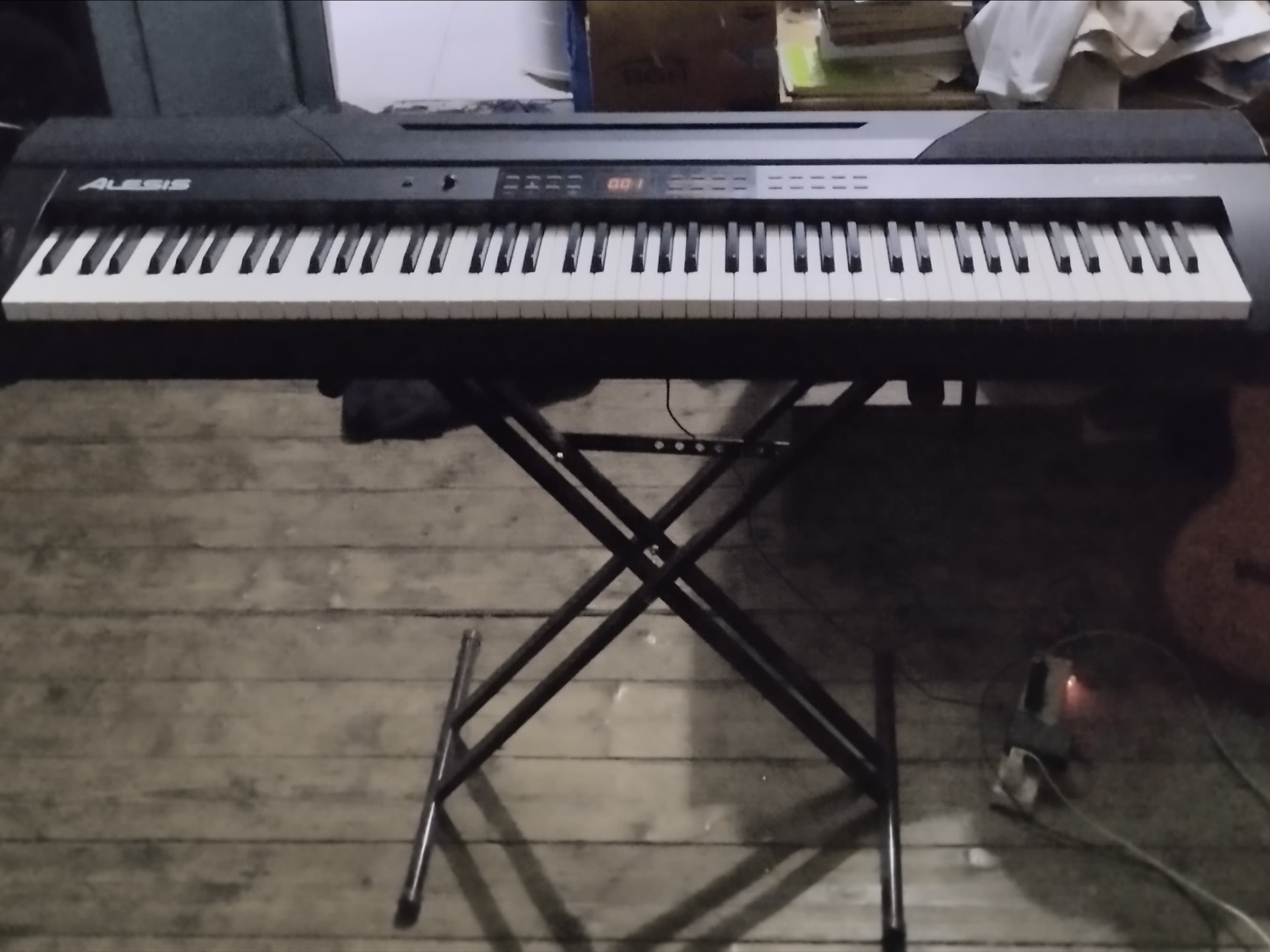 Piano eléctrico y controlador digital Alesis Coda pro 88