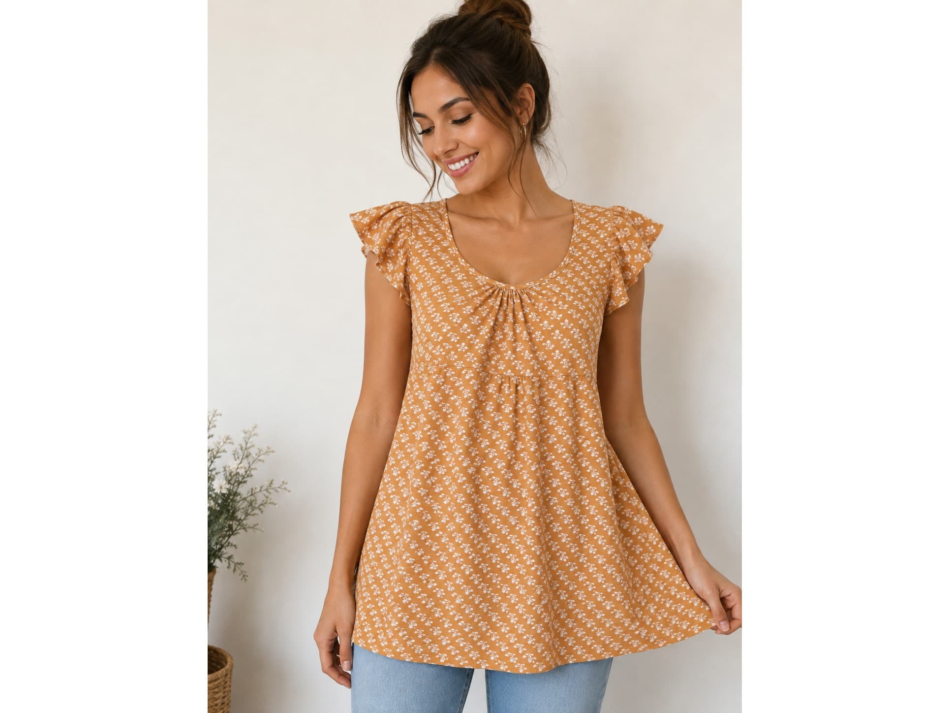 Remera larga, manga volado y lazo para atar atras