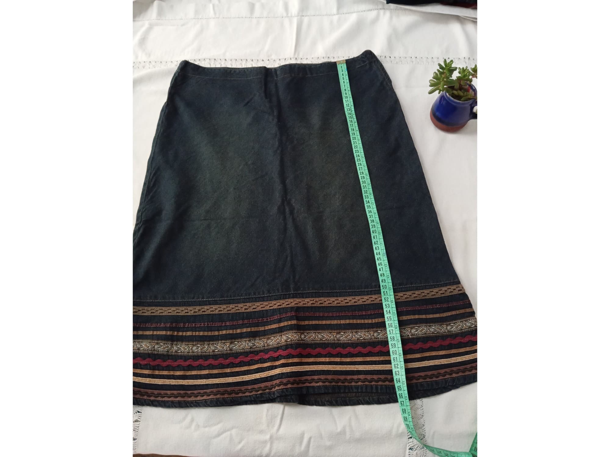 Pollera 3/4, rigida de jean. IMPECABLE