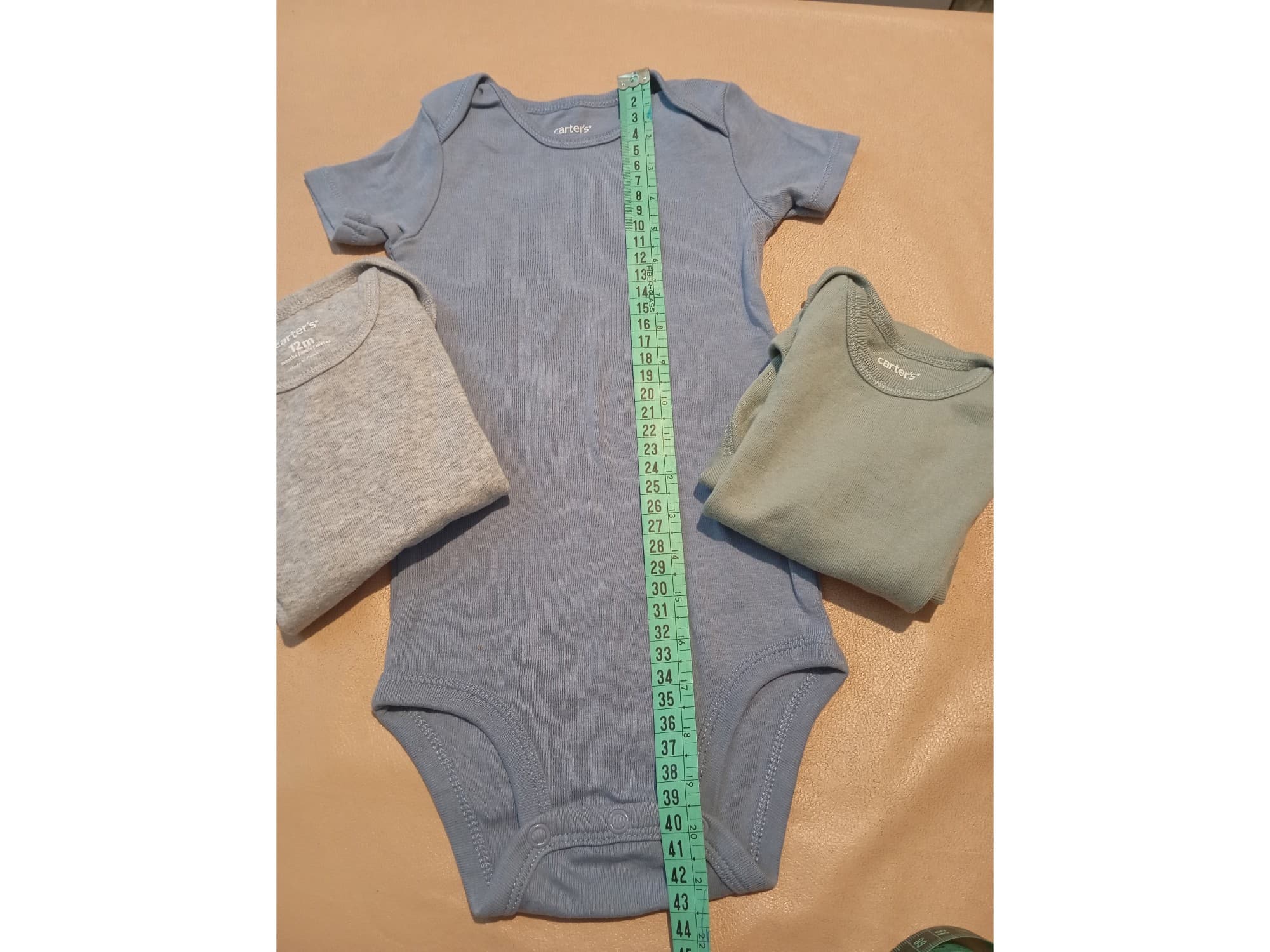 Body de bebe mangas cortas Carter´s Pack x 3. Impecables