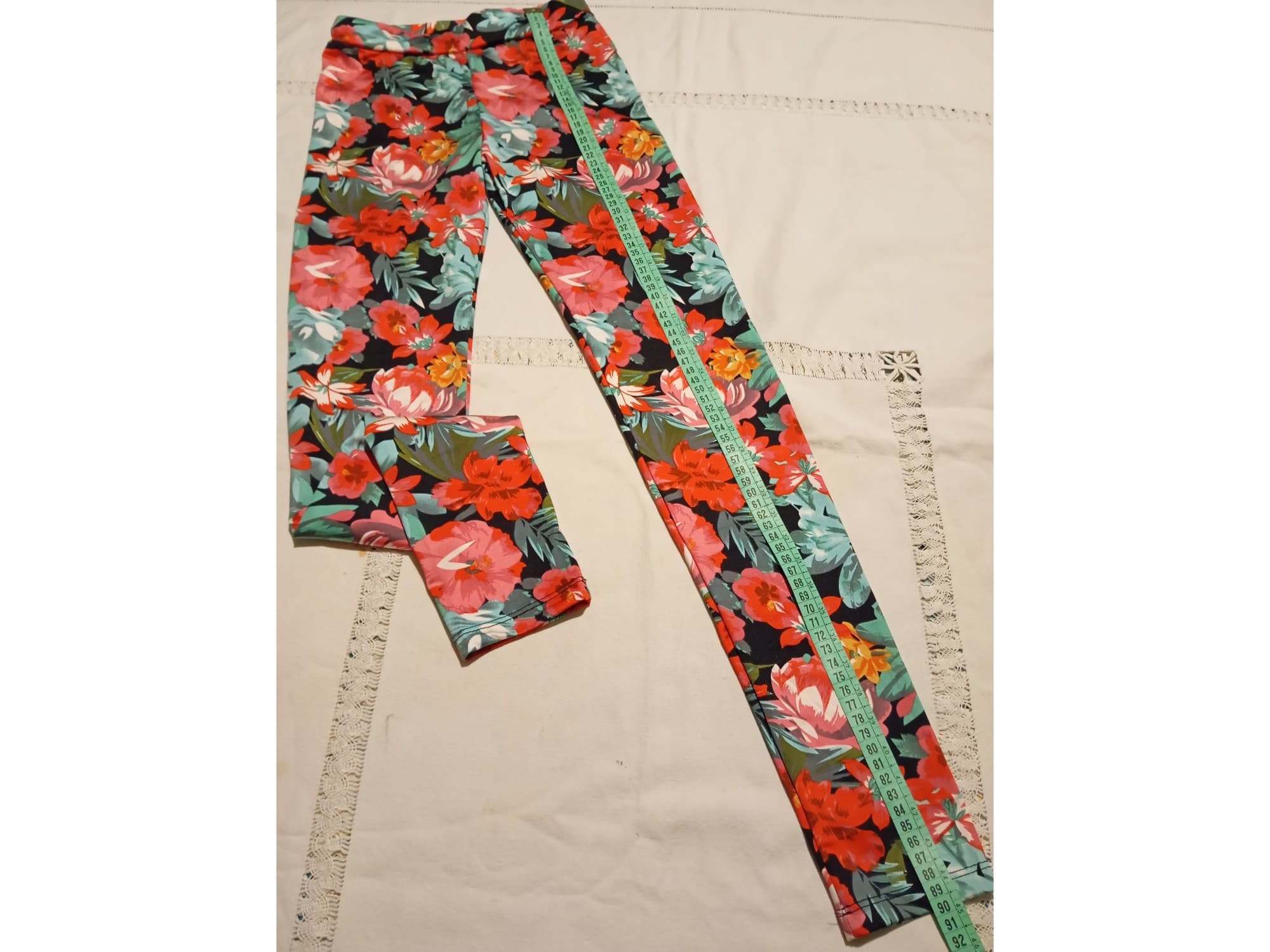 Calza de lycra estampada. Nueva