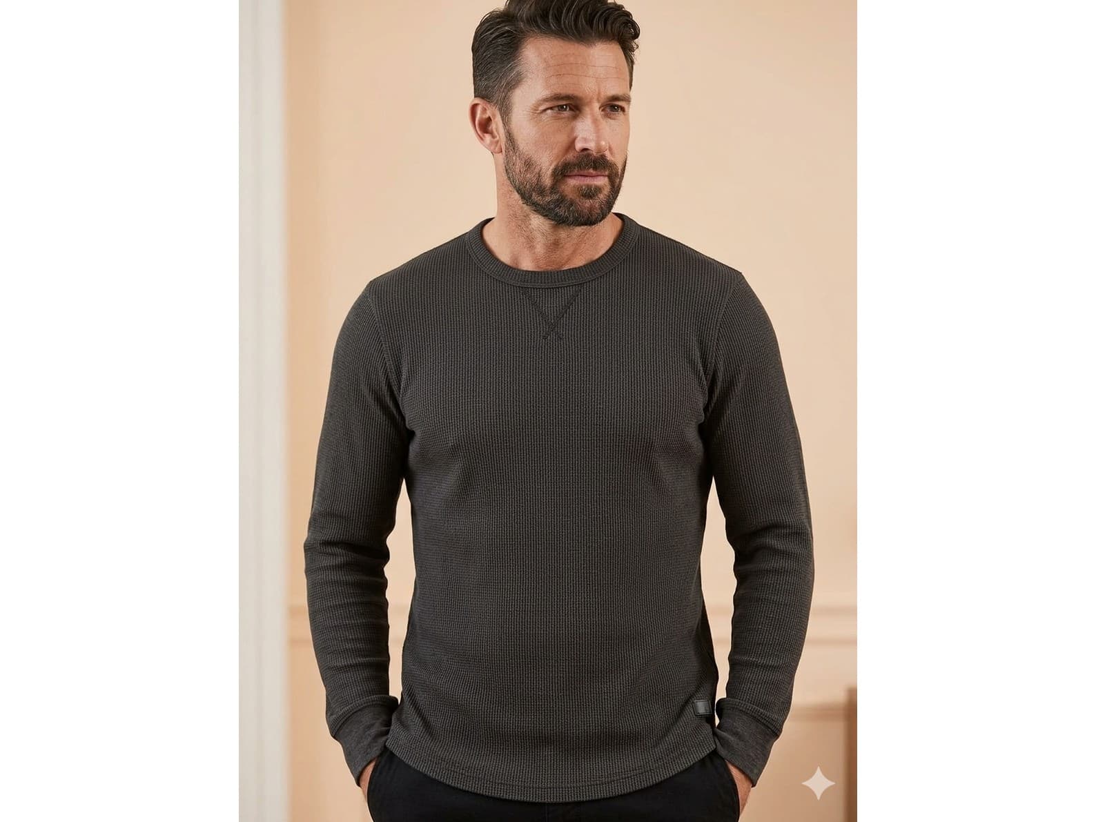 Remera manga larga de hombre tejido panal. Impecable