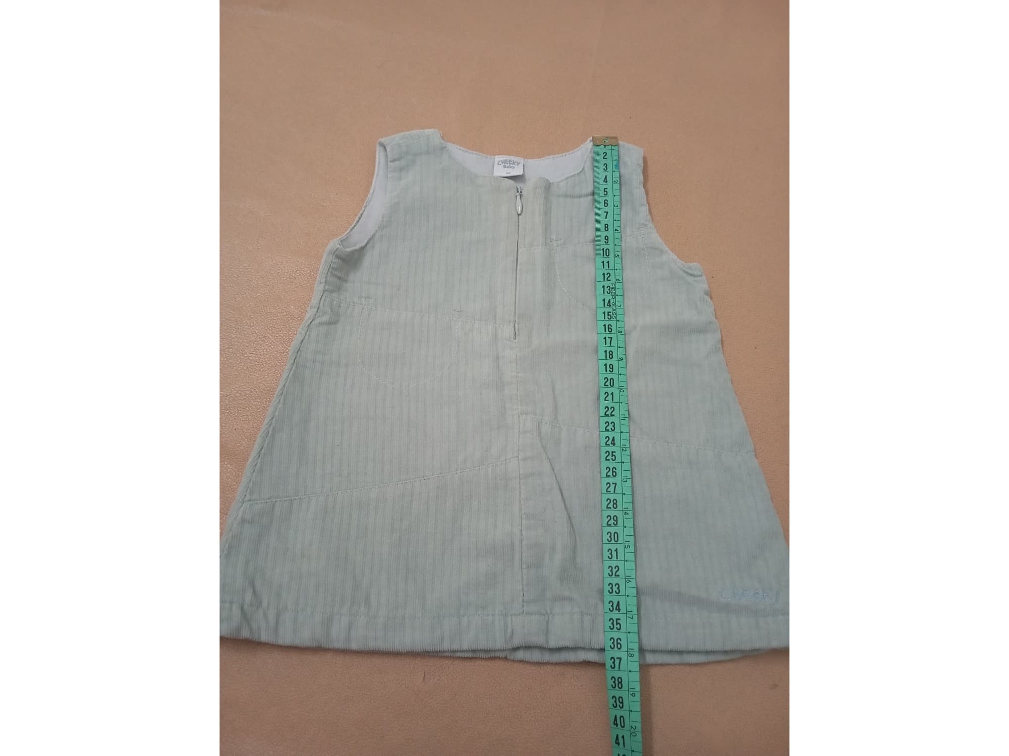 Vestido de bebe “Cheeky”. IMPECABLE
