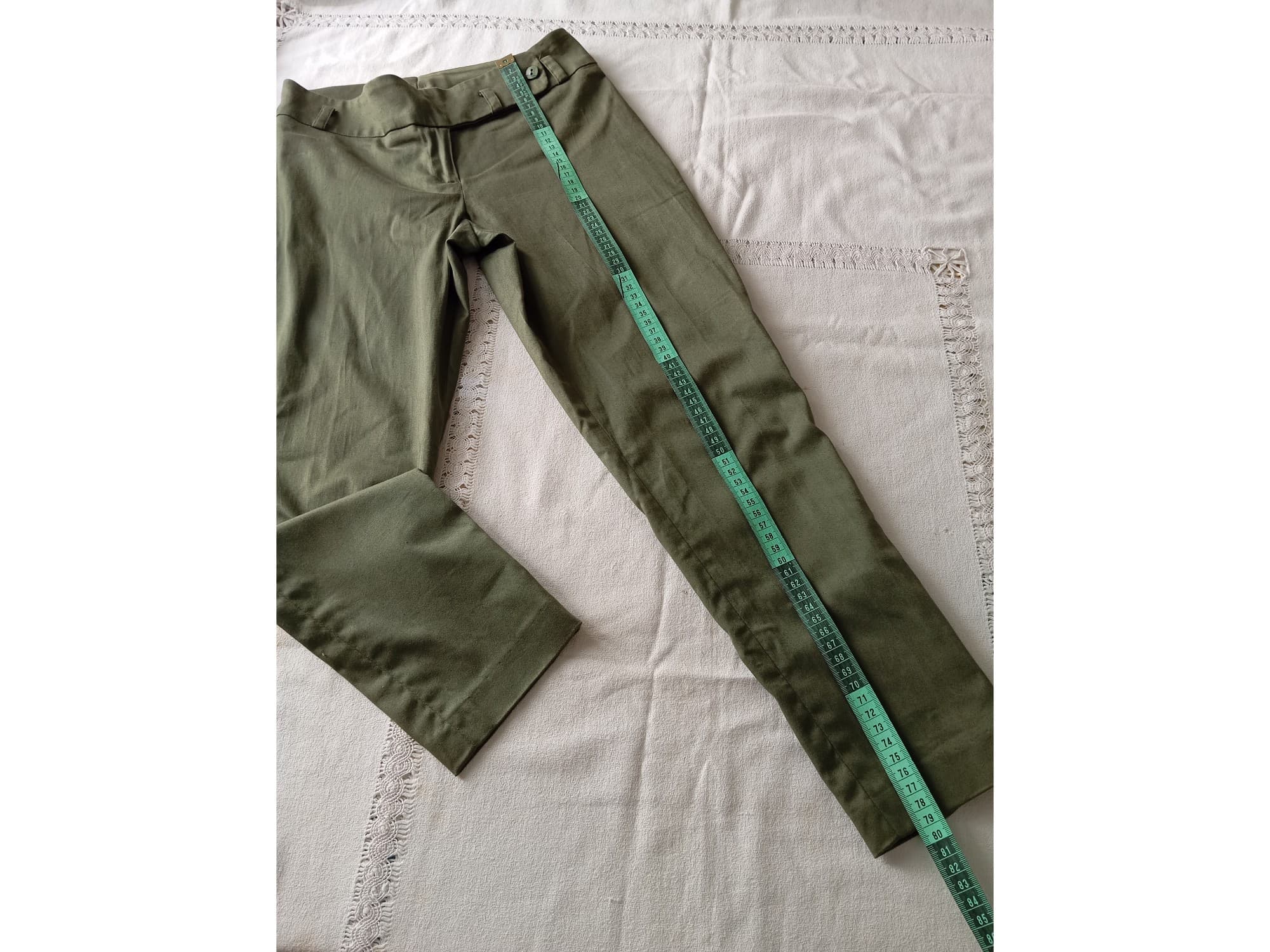 Pantalon tipo de vestir capri, semi elastizado
