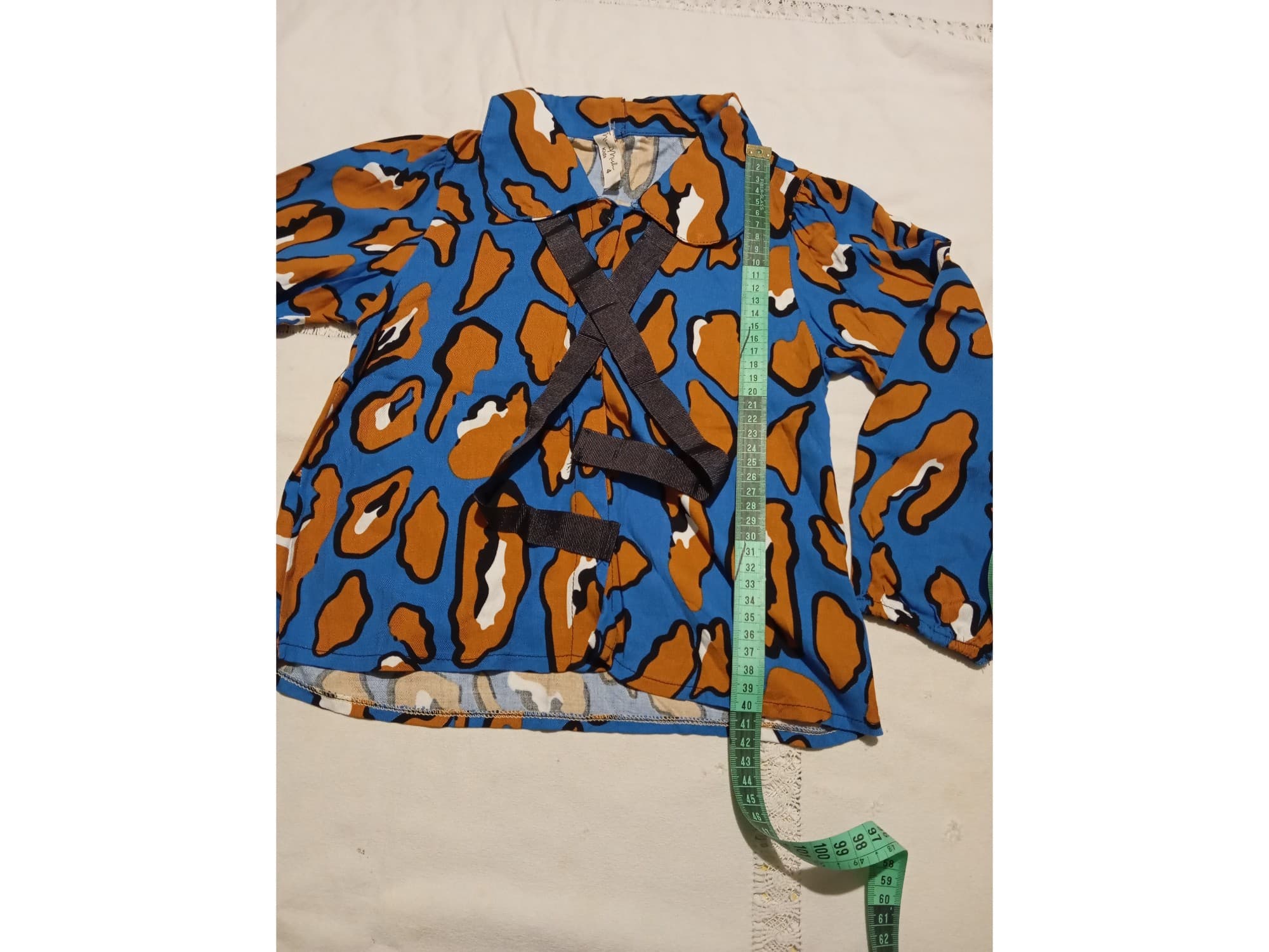 Camisa de nena con lazo. NUEVA