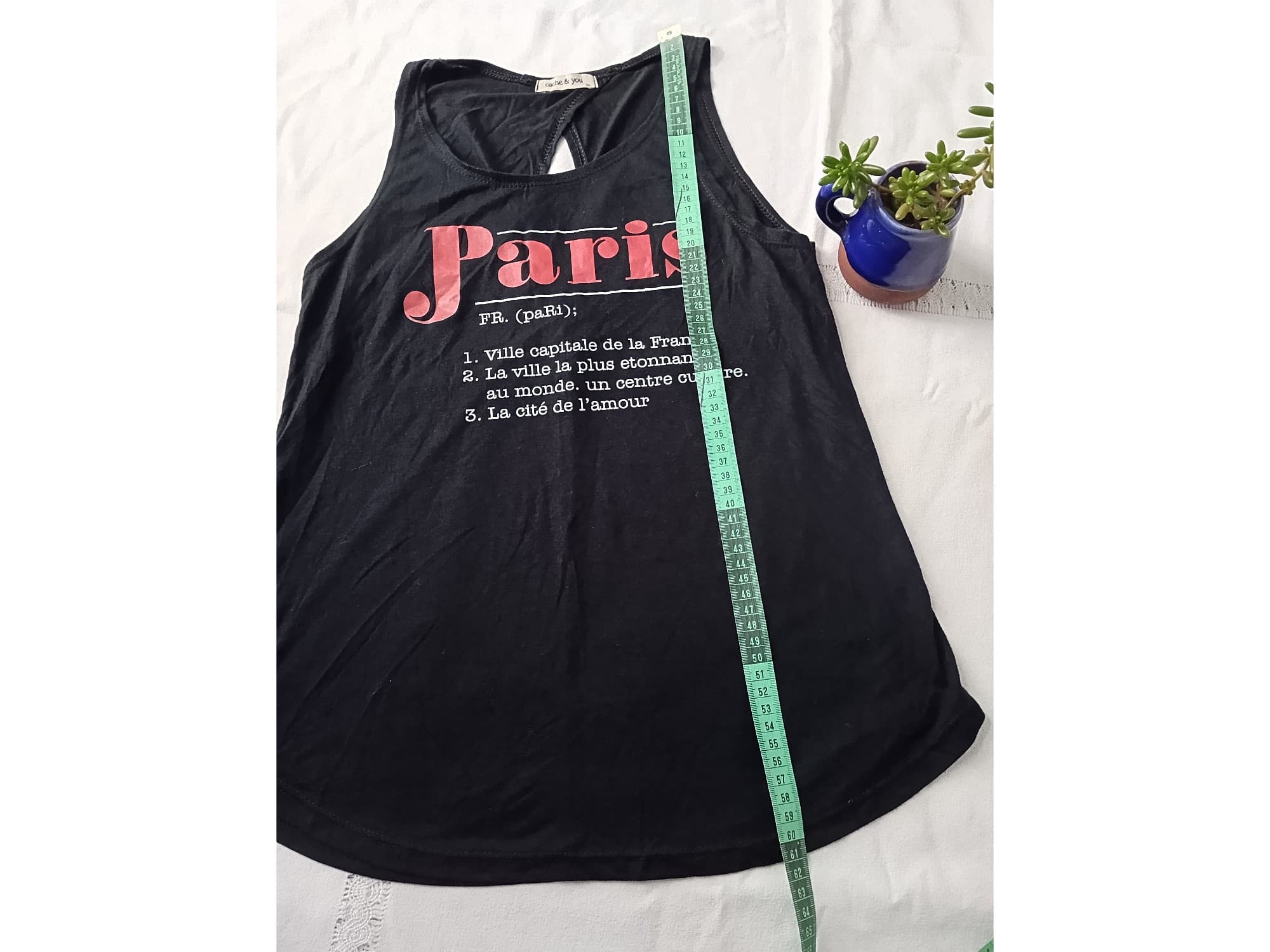 Musculosa super fresca "Paris". IMPECABLE