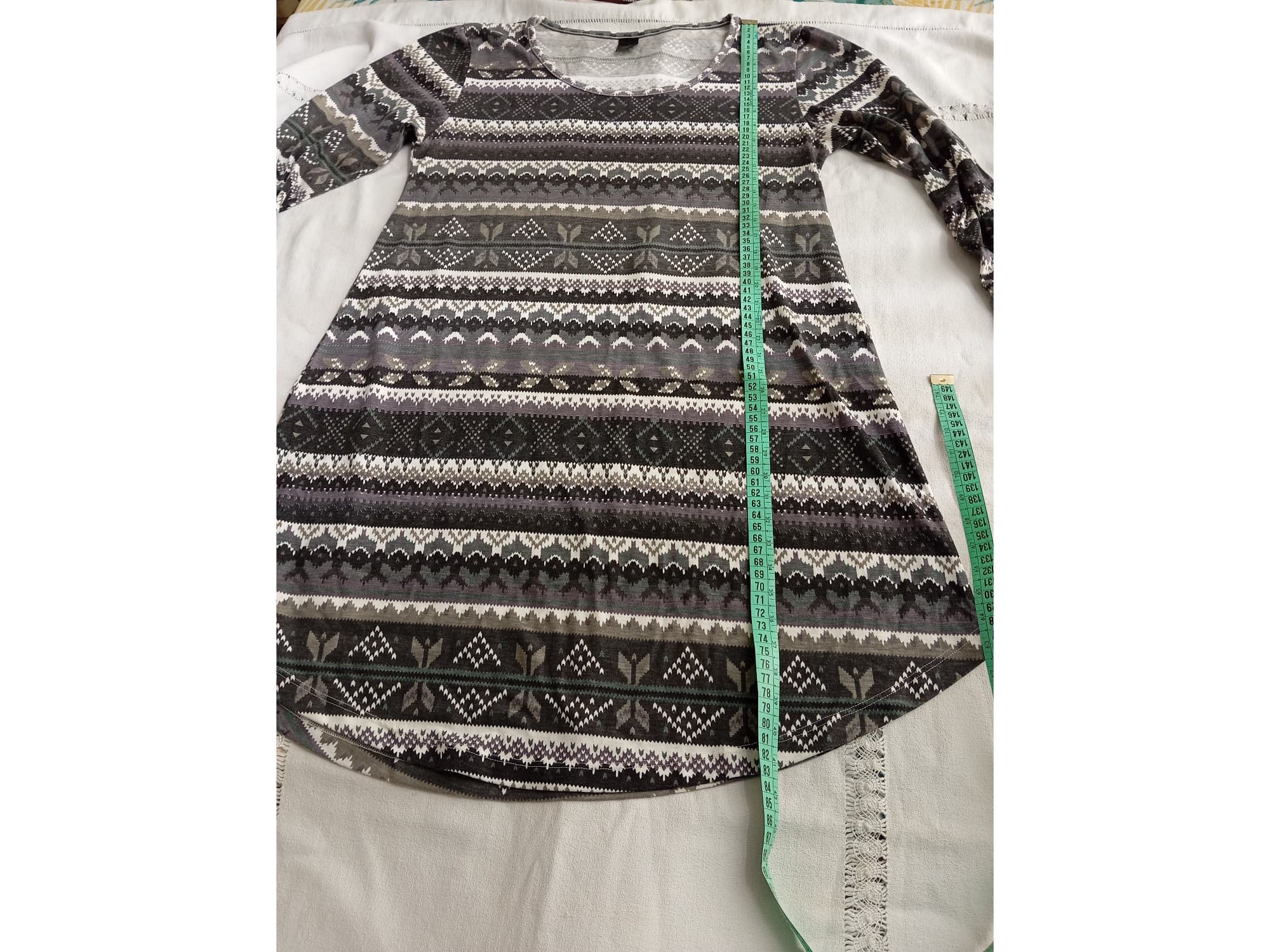 Camison tipo vestido evase manga larga. IMPECABLE