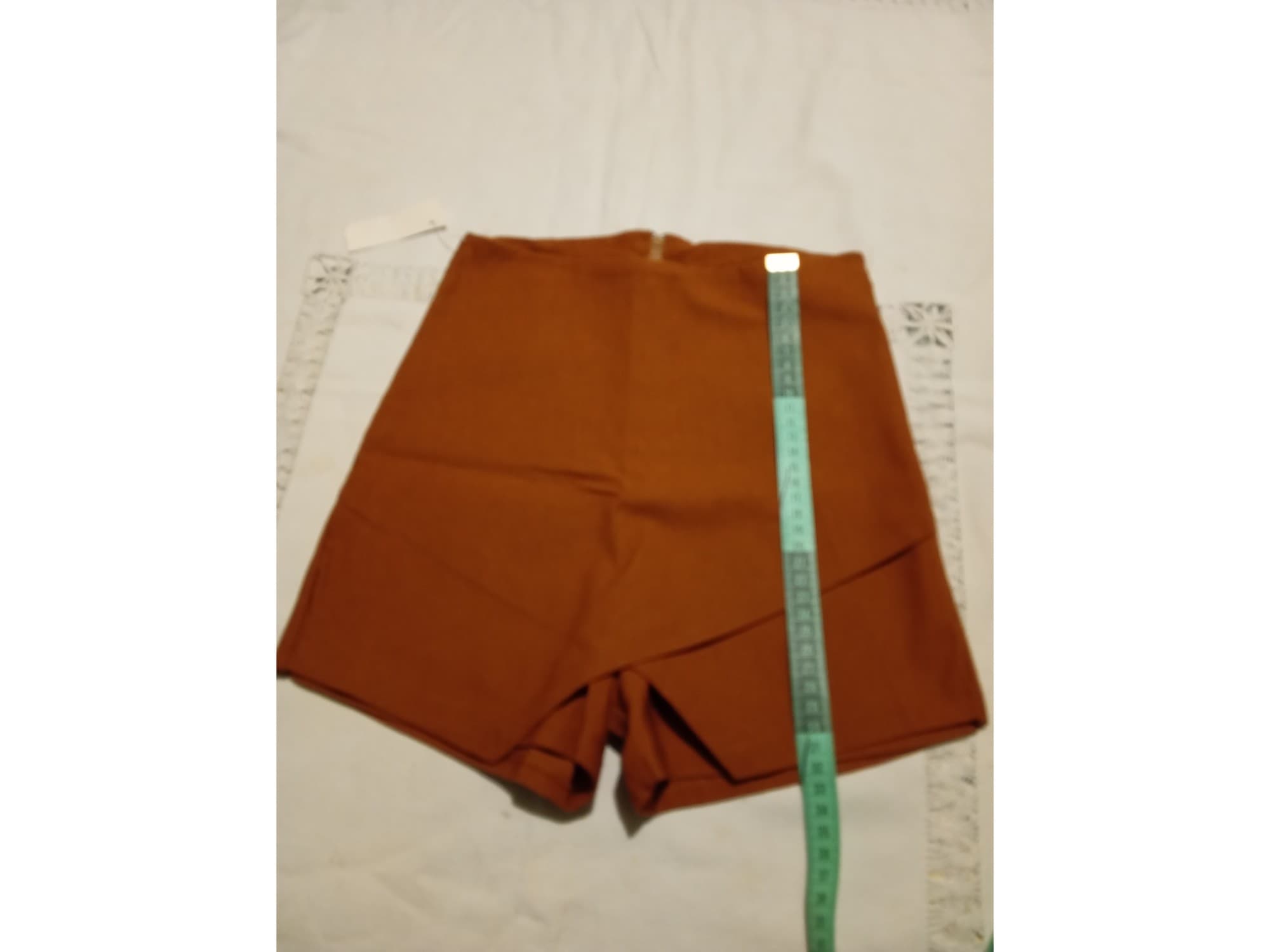 Short pollera elastizada, tiro alto. NUEVA