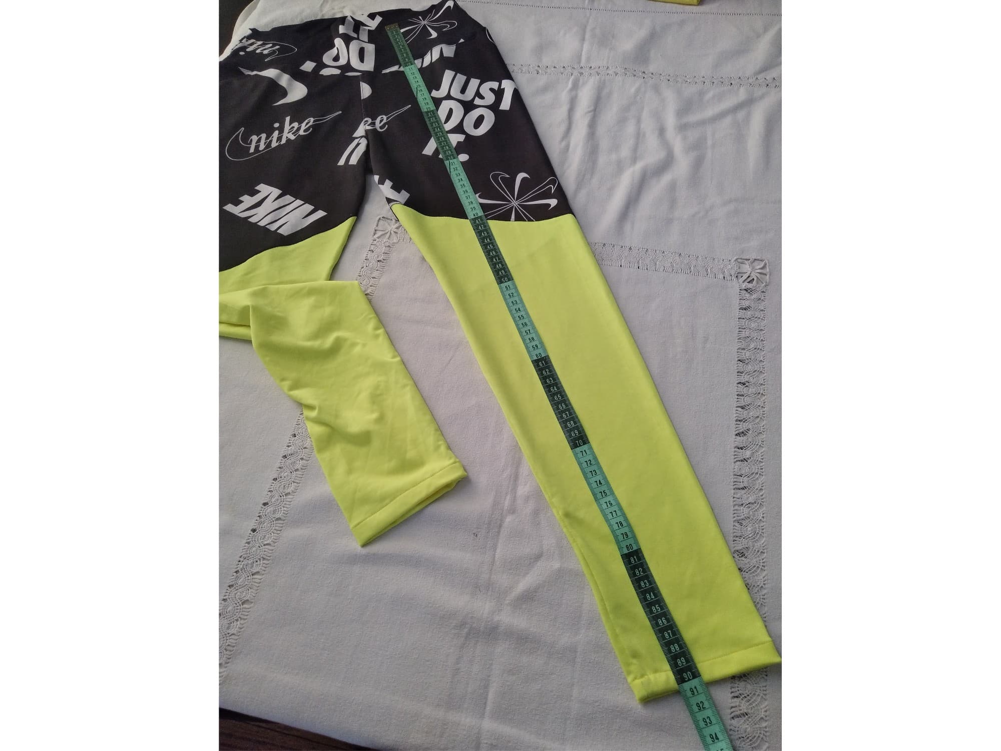 Calza deportiva combinada, cintura faja de buena calidad