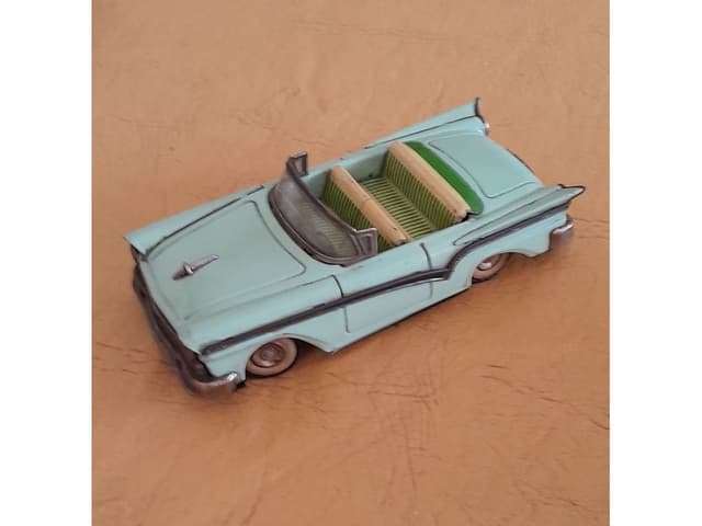 Auto antiguo para coleccionistas