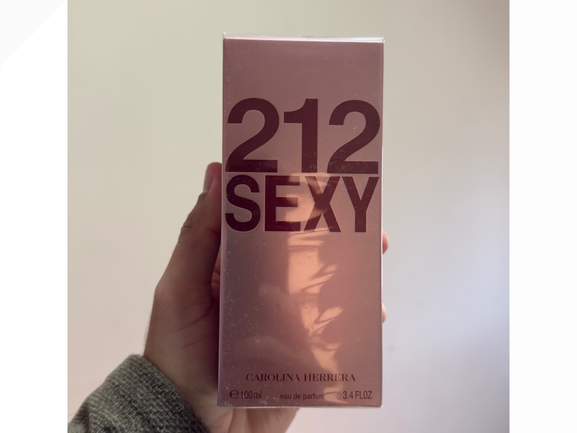Perfume 212 sexy mujer