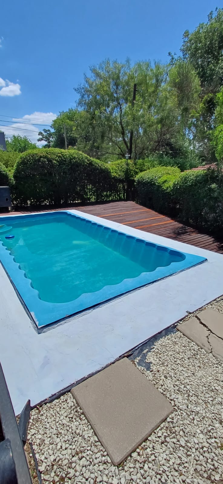 Tengo Alquiler de vacaciones en carlos paz casa con pileta. Cabaña 